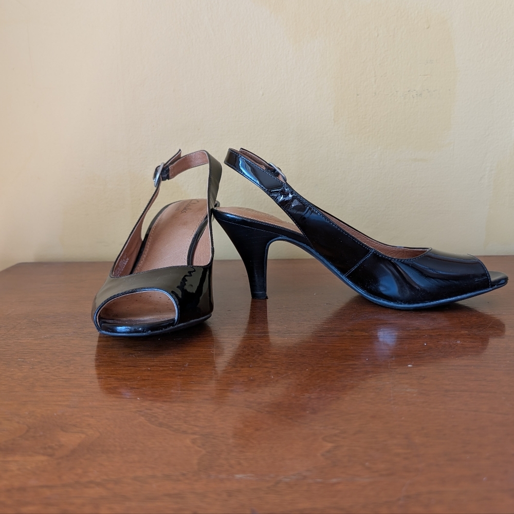 Clarks Artisan Black Patent Leather Peep-Toe Slingback Heels Sz 8M - Picture 2 of 10
